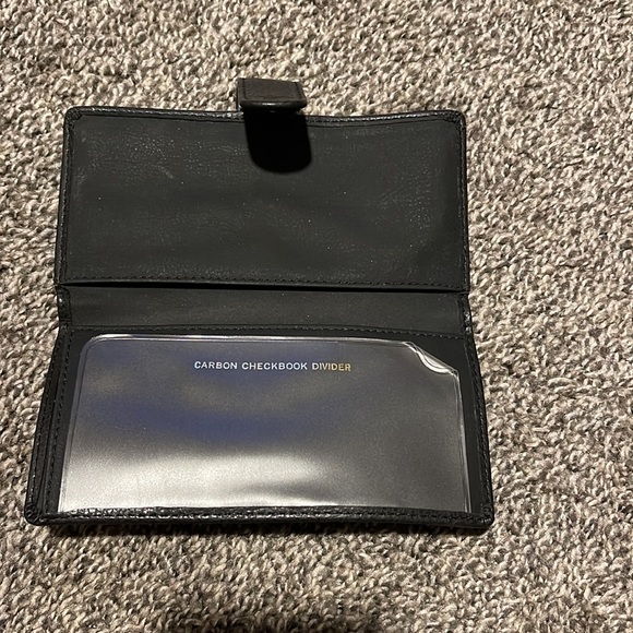 Dockers Black Leather Checkbook Holder - Picture 3 of 3
